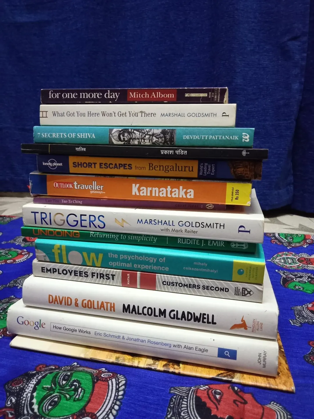 Books Donation To City Central Library — photo 1